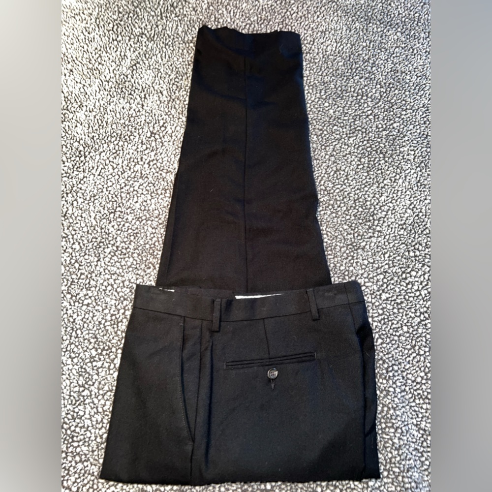 Men’s IZOD black dress pants size 34/32